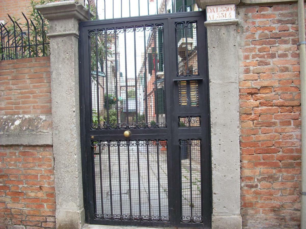 Appartamento Con Vista Venice Luaran gambar